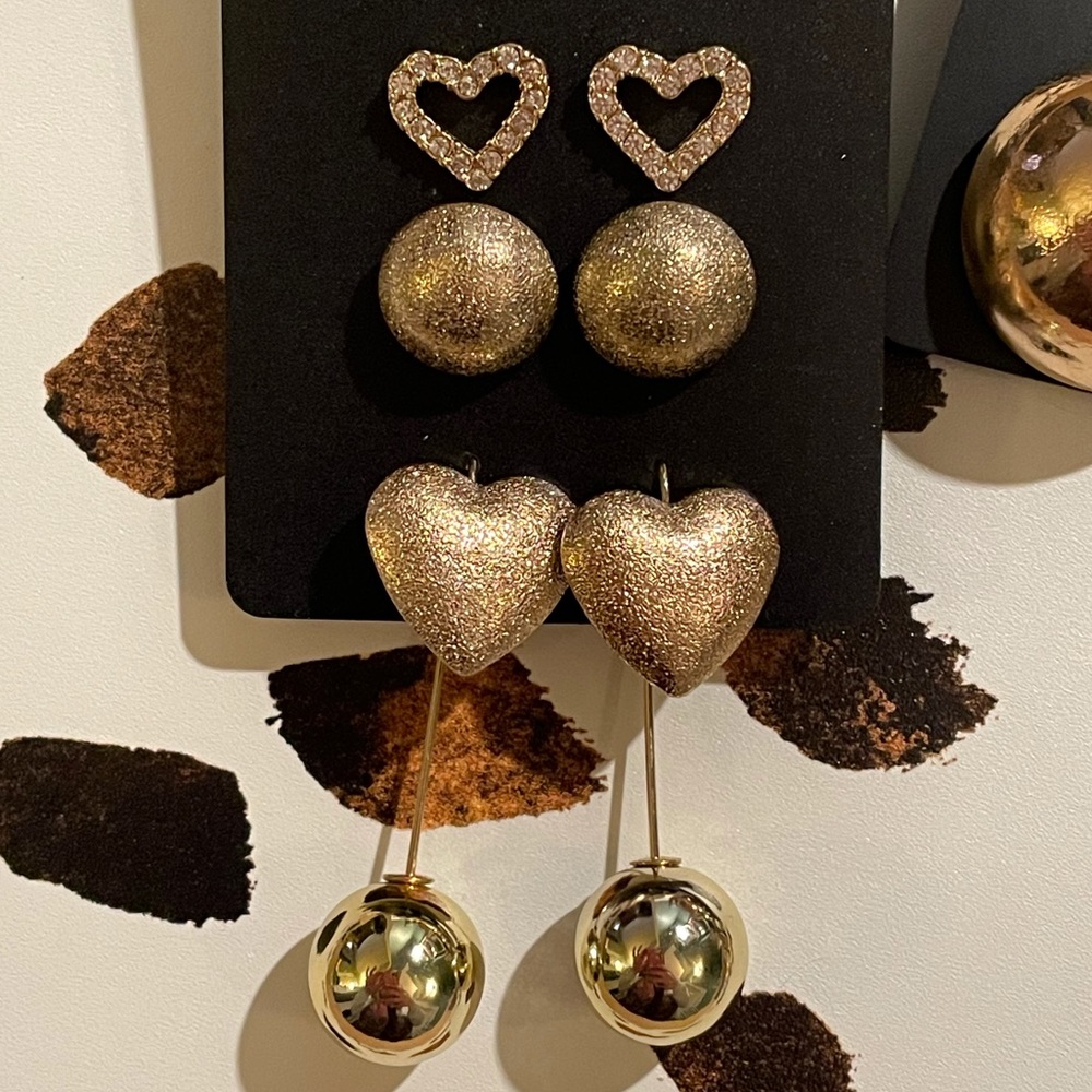 Gold Statement Earring Set - Picture 4 of 7